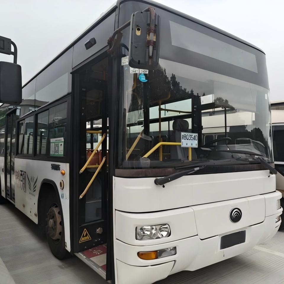 Yutong 10m حافلة عامة تعمل بالديزل